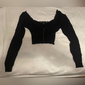 Crop black long sleeve shirt